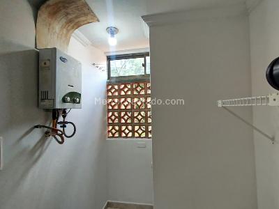 Apartamento de 3 alcobas en arriendo en Malibu, Medellín, 74 m² · foto 14 de 15