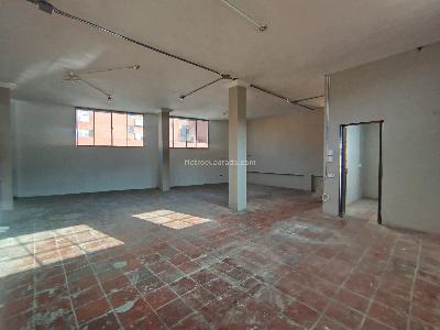 Warehouse for rent in La Candelaria, Medellín