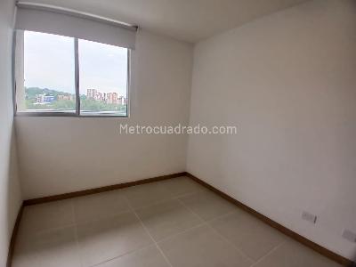 Apartamento de 2 alcobas en arriendo en San German, Medellín, 71 m² · foto 6 de 12