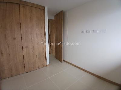 Apartamento de 2 alcobas en arriendo en San German, Medellín, 71 m² · foto 7 de 12