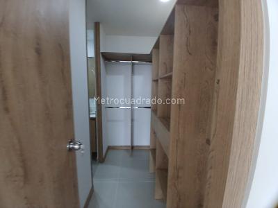 Apartamento de 2 alcobas en arriendo en San German, Medellín, 71 m² · foto 9 de 12