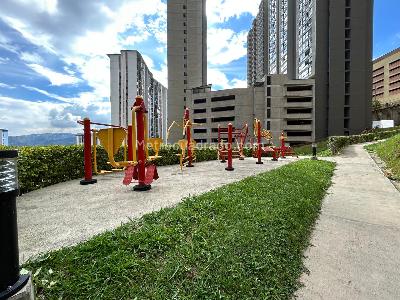 Apartamento de 3 alcobas en venta en Calasanz Parte Alta, Medellín, 58 m² · foto 16 de 20