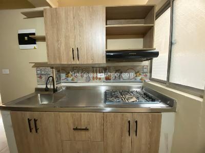 Apartamento de 3 alcobas en arriendo en San Bernardo, Medellín, 60 m² · foto 2 de 11