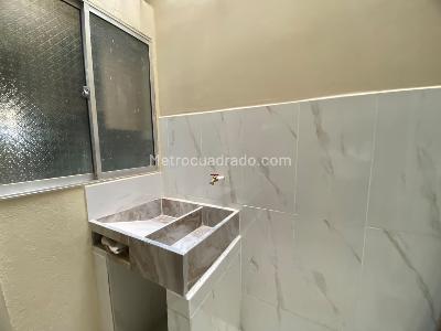 Apartamento de 3 alcobas en arriendo en San Bernardo, Medellín, 60 m² · foto 11 de 11