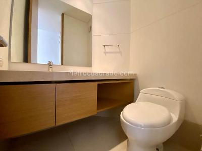 Apartamento de 3 alcobas en arriendo en Chico Norte, Bogotá, 128 m² · foto 5 de 12