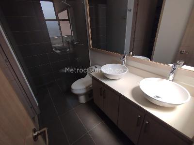 Apartamento de 3 alcobas en arriendo en Lagos De La Doctora, Sabaneta, 105 m² · foto 14 de 20