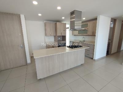 Apartamento de 3 alcobas en arriendo en Lagos De La Doctora, Sabaneta, 105 m² · foto 2 de 20