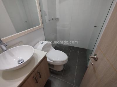 Apartamento de 3 alcobas en arriendo en Lagos De La Doctora, Sabaneta, 105 m² · foto 5 de 20