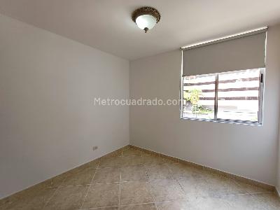 Apartamento de 3 alcobas en arriendo en Cumbres, Envigado, 75 m² · foto 12 de 18