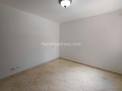 Apartamento de 3 alcobas en arriendo en Cumbres, Envigado, 75 m² · foto 14 de 18