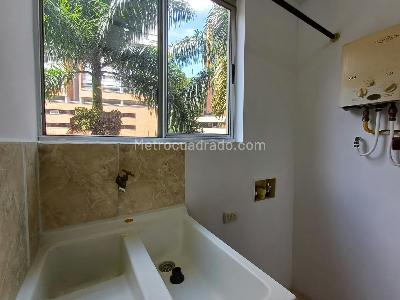 Apartamento de 3 alcobas en arriendo en Cumbres, Envigado, 75 m² · foto 18 de 18