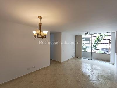 Apartamento de 3 alcobas en arriendo en Cumbres, Envigado, 75 m² · foto 5 de 18