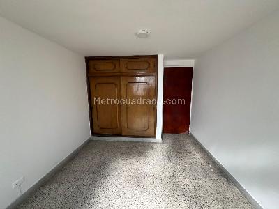 Apartamento de 3 alcobas en arriendo en Las Acacias, Medellín, 126 m² · foto 9 de 16