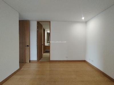Apartamento de 2 alcobas en arriendo en Lalinde, Medellín, 110 m² · foto 18 de 20