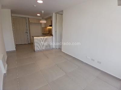 Apartamento de 2 alcobas en arriendo en Calasanz Parte Alta, Medellín, 55 m² · foto 4 de 12