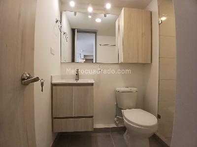 Apartamento de 2 alcobas en arriendo en Calasanz Parte Alta, Medellín, 55 m² · foto 6 de 12