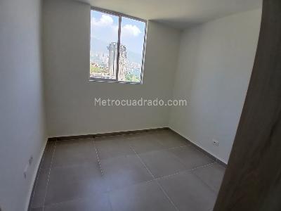 Apartamento de 2 alcobas en arriendo en Calasanz Parte Alta, Medellín, 55 m² · foto 7 de 12