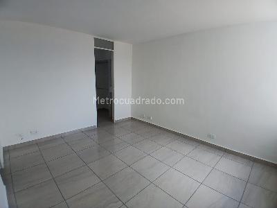 Apartamento de 3 alcobas en arriendo en La Almeria, Medellín, 65 m² · foto 11 de 15