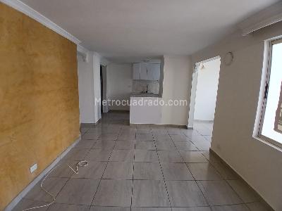 Apartamento de 3 alcobas en arriendo en La Almeria, Medellín, 65 m² · foto 3 de 15