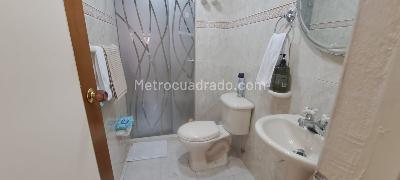 Apartamento de 3 alcobas en venta en Cedritos, Bogotá, 75 m² · foto 8 de 13