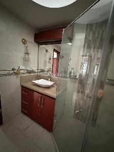 Casa de 4 alcobas en venta en El Pinar, Bogotá, 240 m² · foto 8 de 13