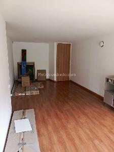 Apartamento en venta en Cantabria Mazuren, Bogotá · foto 2 de 19