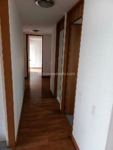 Apartamento en venta en Cantabria Mazuren, Bogotá · foto 8 de 19