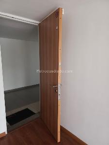 Apartamento en venta en Cantabria Mazuren, Bogotá · foto 9 de 19
