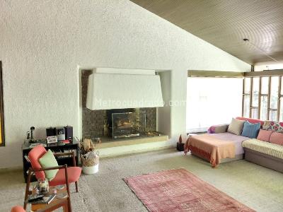 Casa de 5 alcobas en venta en Bellavista Rosales, Bogotá, 650 m² · foto 3 de 19