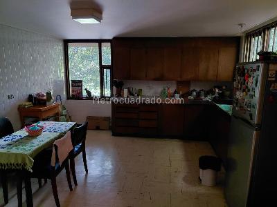 Casa de 5 alcobas en venta en Bellavista Rosales, Bogotá, 650 m² · foto 13 de 19