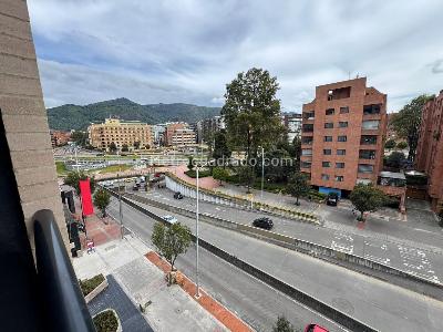 Apartaestudio en venta en Chico Norte, Bogotá, 38 m² · foto 6 de 6