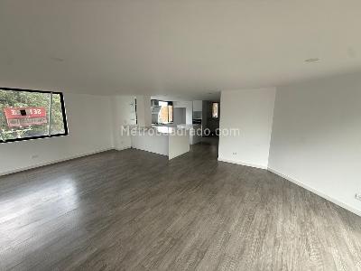 Apartamento de 4 alcobas en venta en Chapinero El Castillo, Bogotá, 308 m² · foto 4 de 19