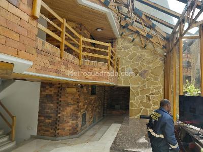 Apartamento de 4 alcobas en venta en Chapinero El Castillo, Bogotá, 308 m² · foto 7 de 19