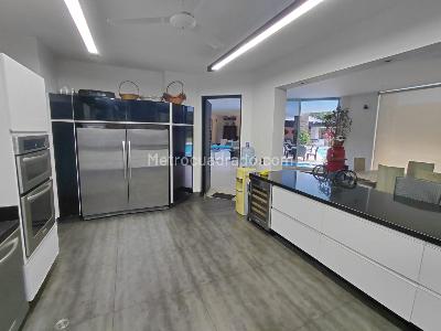 Casa de 5 alcobas en venta en Condominio El Peñon, Girardot, 1500 m² · foto 5 de 20