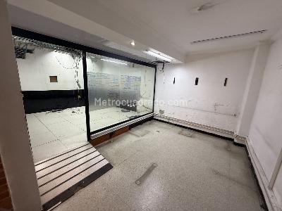 Casa de 5 alcobas en venta en Chapinero Alto Emaus, Bogotá, 876 m² · foto 13 de 19