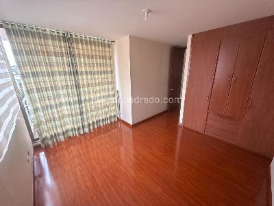 Apartamento de 5 alcobas en venta en Mazuren Colina, Bogotá, 216 m² · foto 11 de 20
