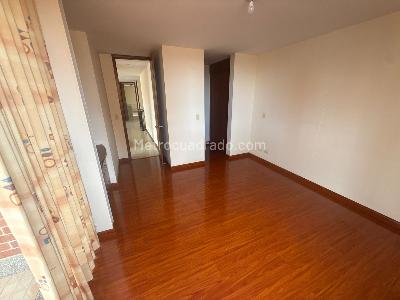 Apartamento de 5 alcobas en venta en Mazuren Colina, Bogotá, 216 m² · foto 8 de 20