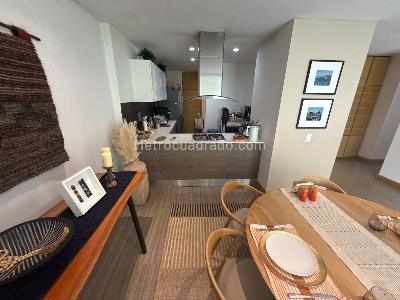 Apartaestudio en venta en Camino Del Castillo, Bogotá, 110 m² · foto 16 de 20