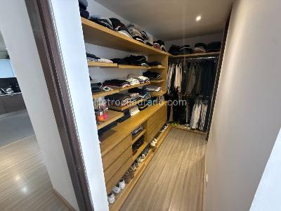 Apartaestudio en venta en Camino Del Castillo, Bogotá, 110 m² · foto 4 de 20