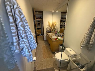 Apartaestudio en venta en Camino Del Castillo, Bogotá, 110 m² · foto 6 de 20
