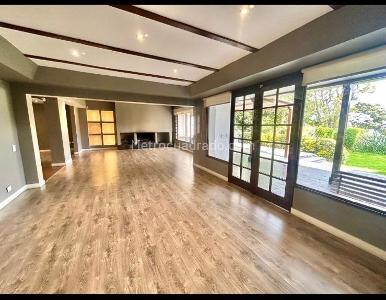 Casa de 4 alcobas en venta en Santa Ana Oriental, Bogotá, 550 m² · foto 7 de 15