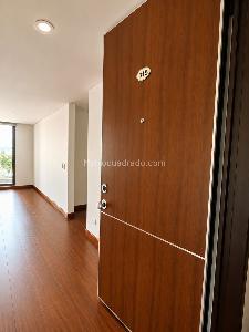 Apartamento de 3 alcobas en venta en Niza Puente Largo, Bogotá, 130 m² · foto 8 de 16