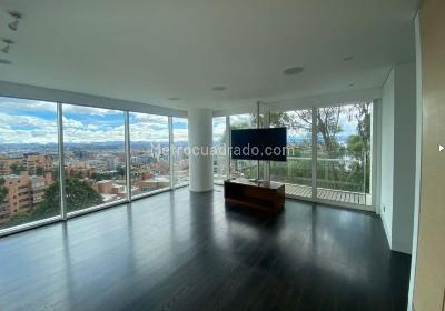 Apartamento de 4 alcobas en venta en Rosales Alto, Bogotá, 393 m² · foto 8 de 11