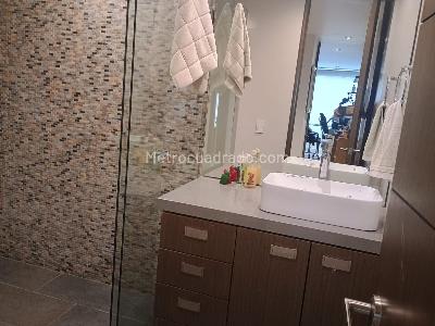 Apartamento de 3 alcobas en venta en Los Rosales Emaus, Bogotá, 223 m² · foto 14 de 19