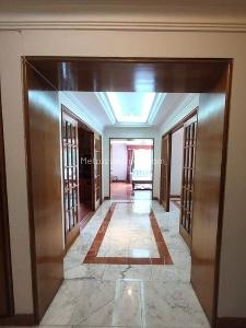 Apartamento de 3 alcobas en venta en Los Rosales Chico, Bogotá, 206 m² · foto 9 de 20