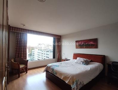 Apartamento de 3 alcobas en venta en Los Rosales Chico, Bogotá, 206 m² · foto 20 de 20