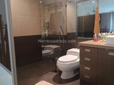 Apartamento en venta en Los Rosales, Bogotá · foto 15 de 19
