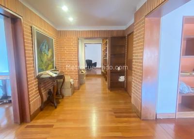 Apartamento en venta en Los Rosales Emaus, Bogotá · foto 3 de 10