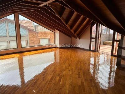 Casa en venta en Santa Barbara, Bogotá · foto 12 de 17