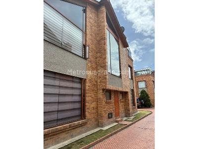 Casa en venta en Santa Barbara, Bogotá · foto 13 de 17